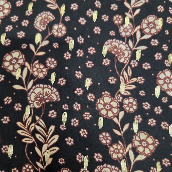 Maurices Floral Top Size Large Gold Fecks Roll Tab Sleeves Lightweight Womens - Picture 16 of 16